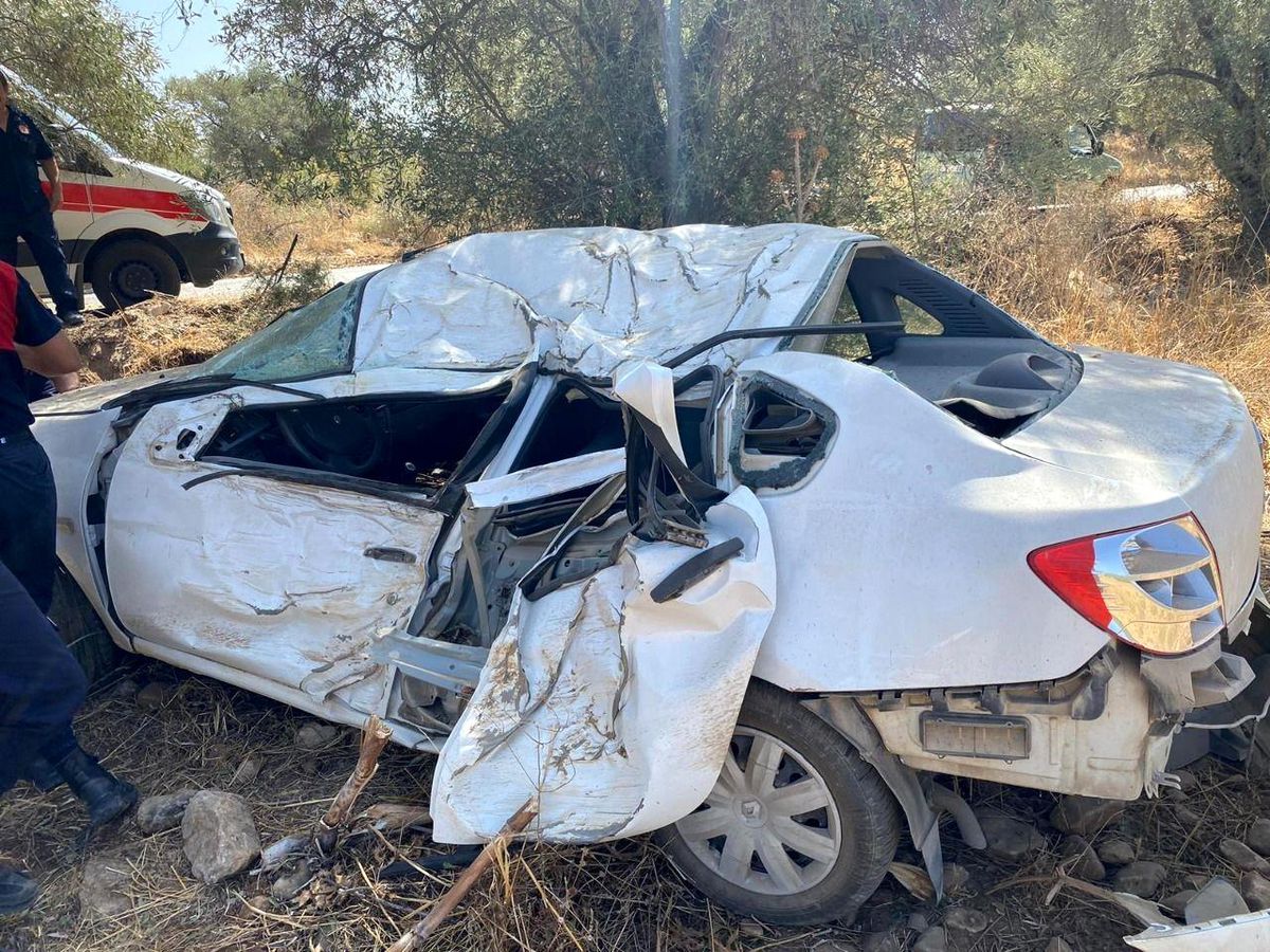 Muğla'da trafik kazasında ağır yaralanan 3 çocuk annesi kadın hayatını kaybetti