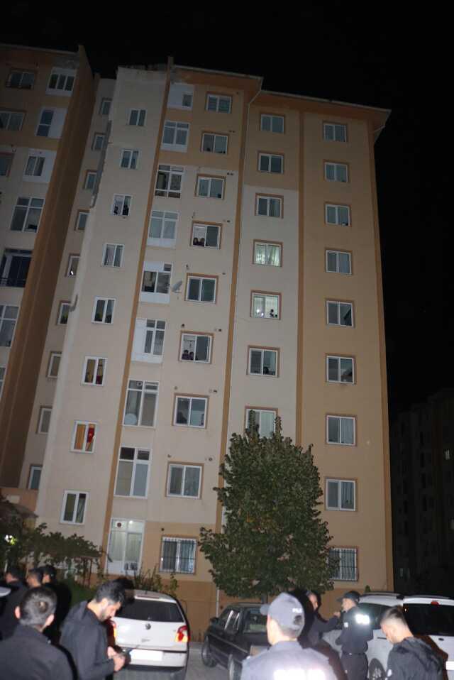 Nevşehir'de Eski Kayınpeder ve Kayınvalidesini Darbeden Şahıs Hayatını Kaybetti Nevşehir'de Eski Kayınpeder ve Kayınvalidesini Darbeden Şahıs Hayatını Kaybetti