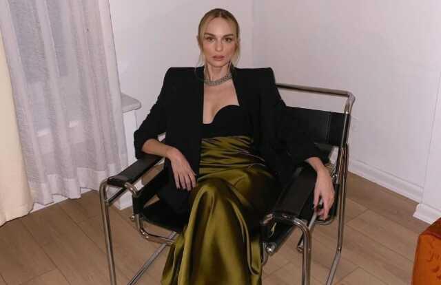 Nilperi Şahinkaya kimdir? Nilperi Şahinkaya kaç yaşında, nereli? Nilperi Şahinkaya'nın oynadığı dizi ve filmleri!