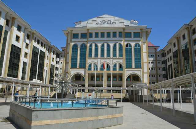 ANTALYA ADLİYESİ EMANETİNDEN 6 KİLO KOKAİN ÇALINDI; 3'Ü MEMUR 5 TUTUKLAMA