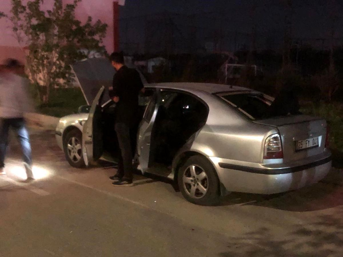 Erzurum'da otomobilde meydana gelen patlamada 4 kişi yaralandı