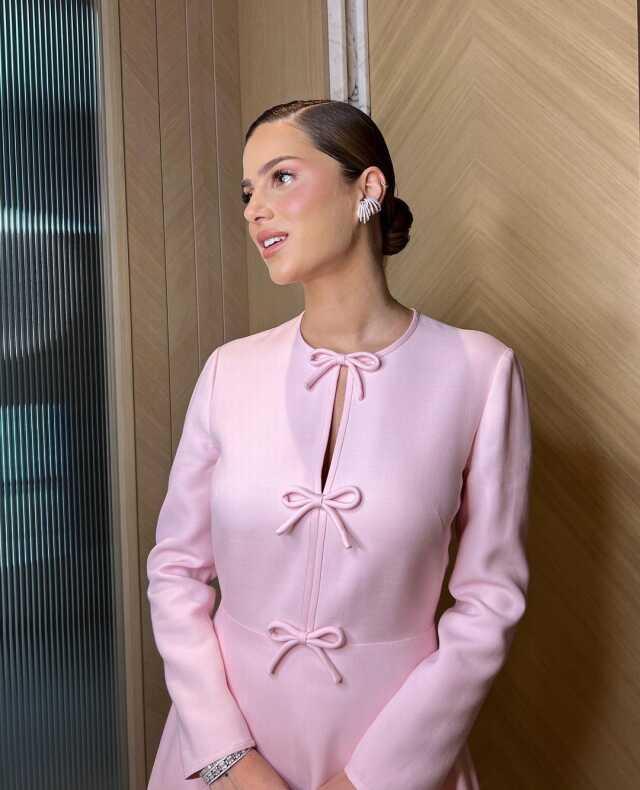 Arzu Alara bebeğin 40'ı çıktı! Sabancı Yalısı'ndaki mevlitte kıyafetler ve dekorasyon göz kamaştırdı Arzu Alara bebeğin 40'ı çıktı! Sabancı Yalısı'ndaki mevlitte kıyafetler ve dekorasyon göz kamaştırdı