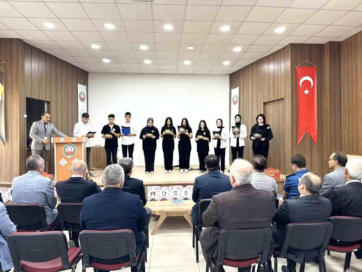 Emet'te Mevlidi Nebi Haftası programı düzenlendi