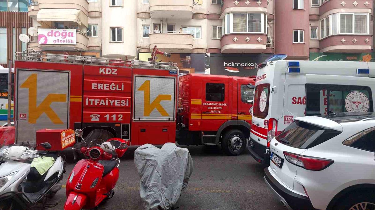 Zonguldak'ta Tedaviyi Reddeden Kadın Ekipleri Alarma Geçirdi