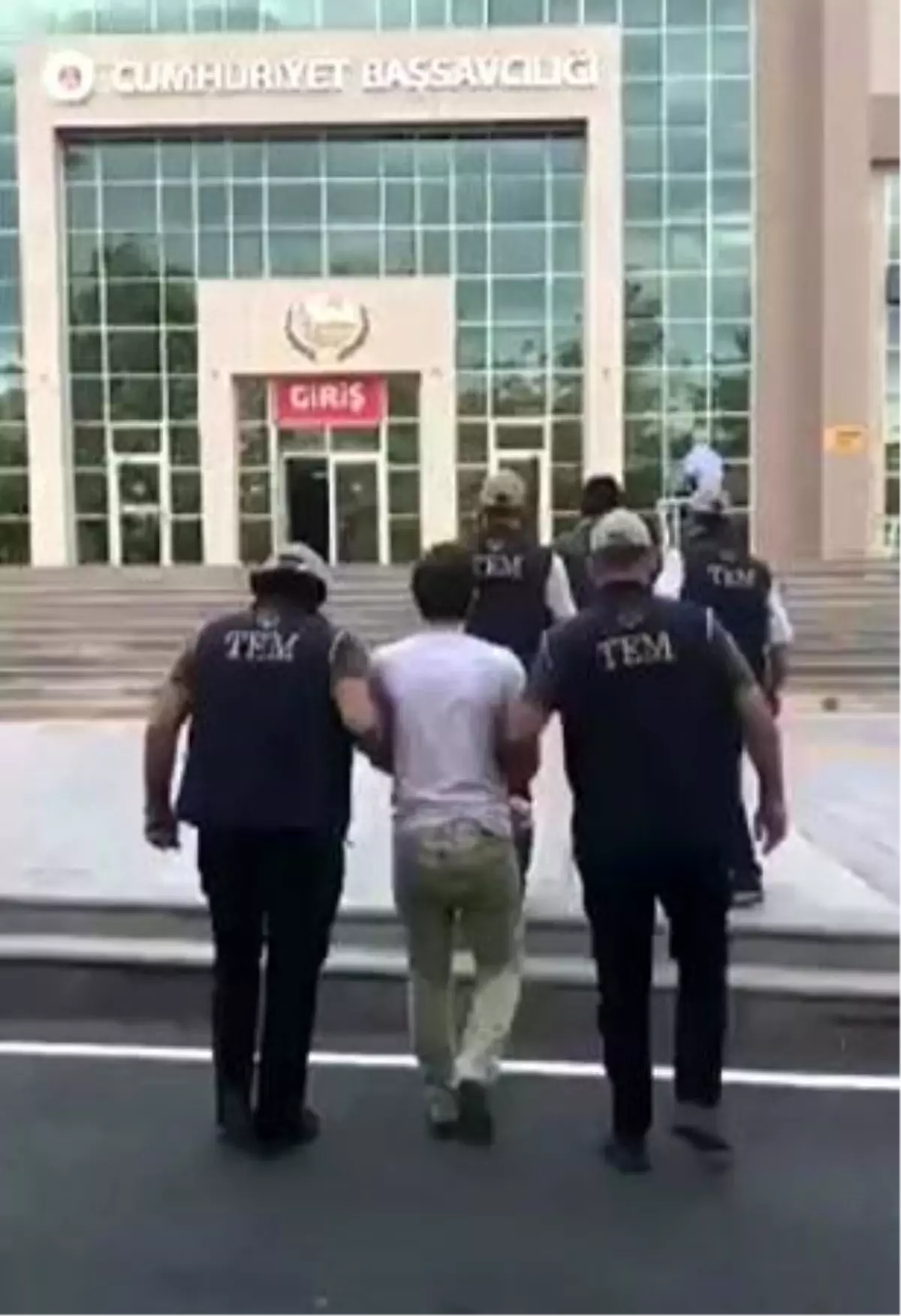 Tekirdağ'da FETÖ operasyonunda 2 kişi tutuklandı