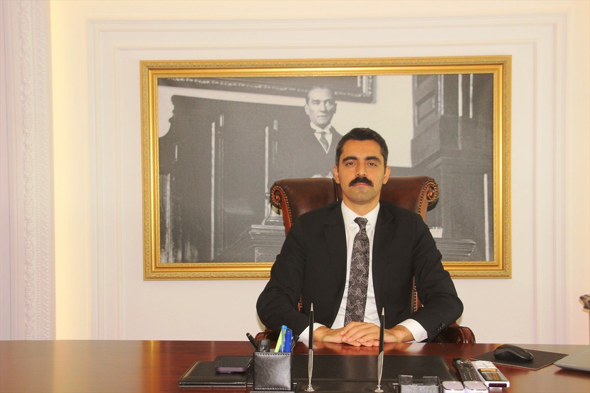 Gülnar Kaymakamı Yusuf Ziya Yaktı, göreve başladı