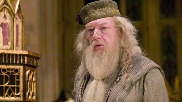 Harry Potter serisinin yıldız oyuncusu Michael Gambon hayatını kaybetti