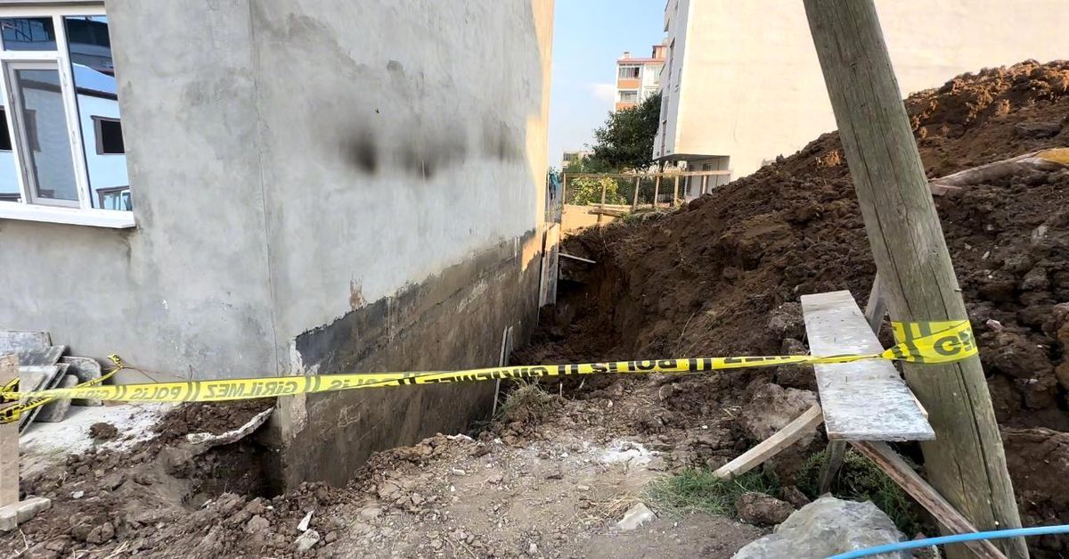 Samsun'da İnşaat Çalışmasında Toprak Kayması Sonucu Yaralanan İşçi Hastaneye Kaldırıldı