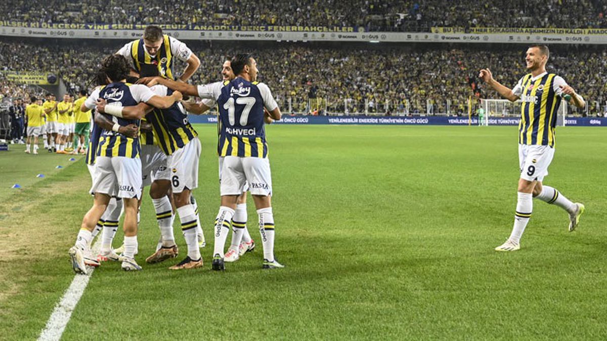 Kadıköy'de neler oluyor! RAMS Başakşehir, 20 dakikada neye uğradığını şaşırdı
