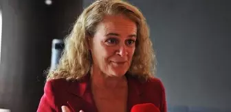 Kanadalı Astronot Julie Payette'den Geleceğin Astronotlarına Tavsiyeler