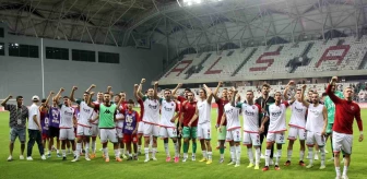 Karşıyaka, Ziraat Türkiye Kupası'nda Bergama Belediyespor'u mağlup etti