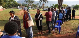 Afrika'nın mutlak monarşiyle yönetilen son ülkesi Eswatini'de parlamento seçimleri yapıldı