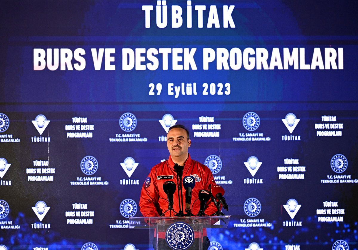 Bakan Kacır, TÜBİTAK Burs ve Destek Programları Toplantısı'nda konuştu Açıklaması