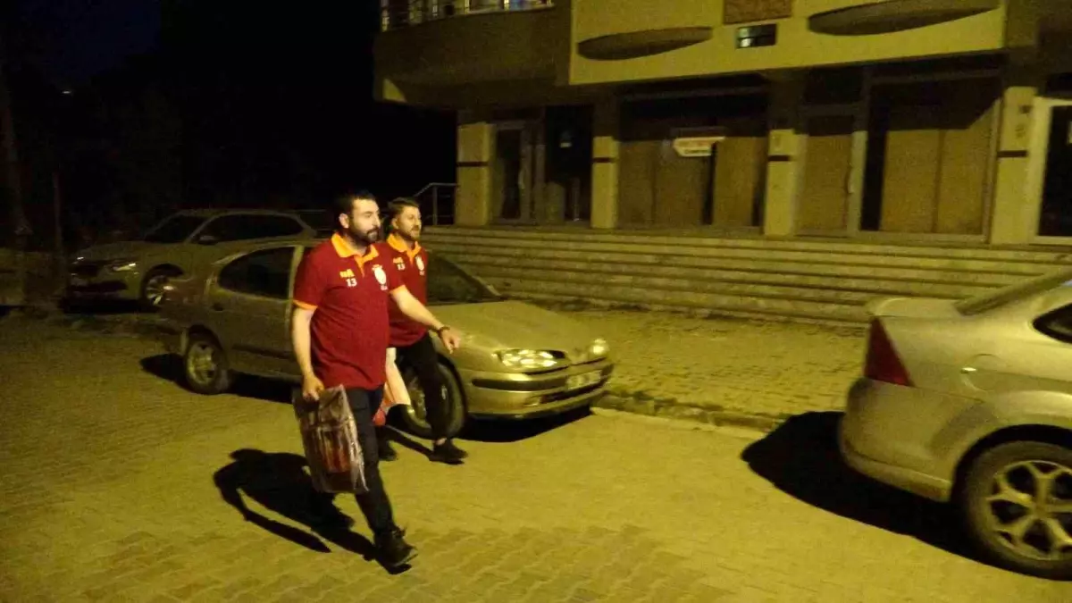 Beyin felci geçiren Galatasaraylı çocuğa sürpriz