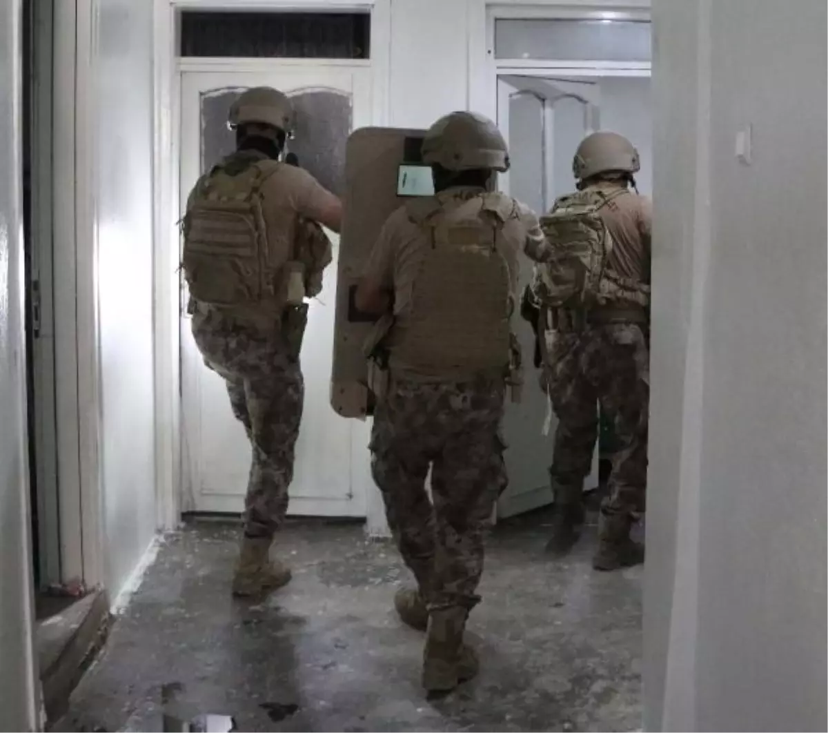 Gaziantep'te Uyuşturucu Operasyonunda 8 Şüpheli Gözaltına Alındı