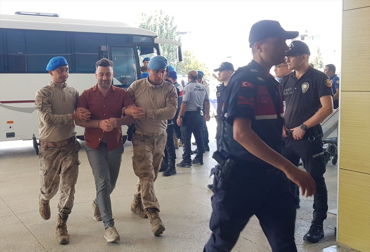 İnegöl Terkinler Çetesi Operasyonunda 16 Şüpheli Tutuklandı