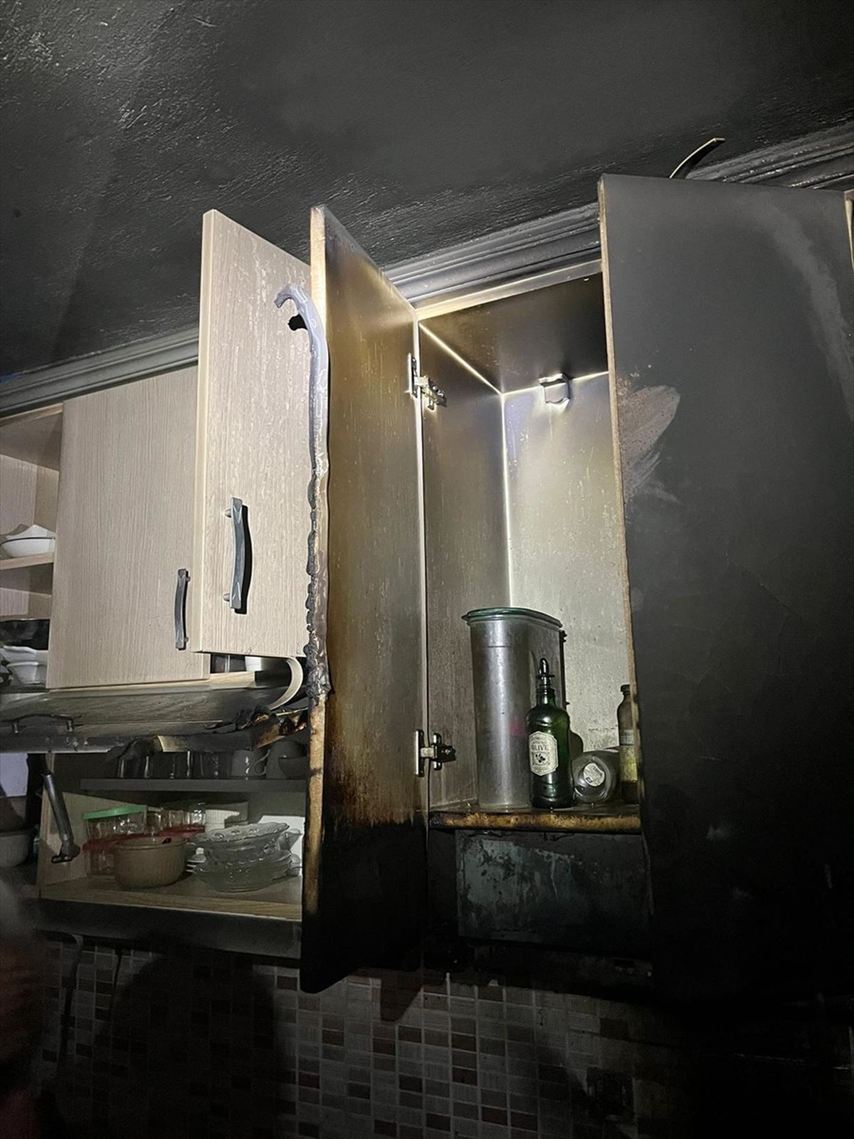 Isparta'da bir evde çıkan yangın hasara neden oldu