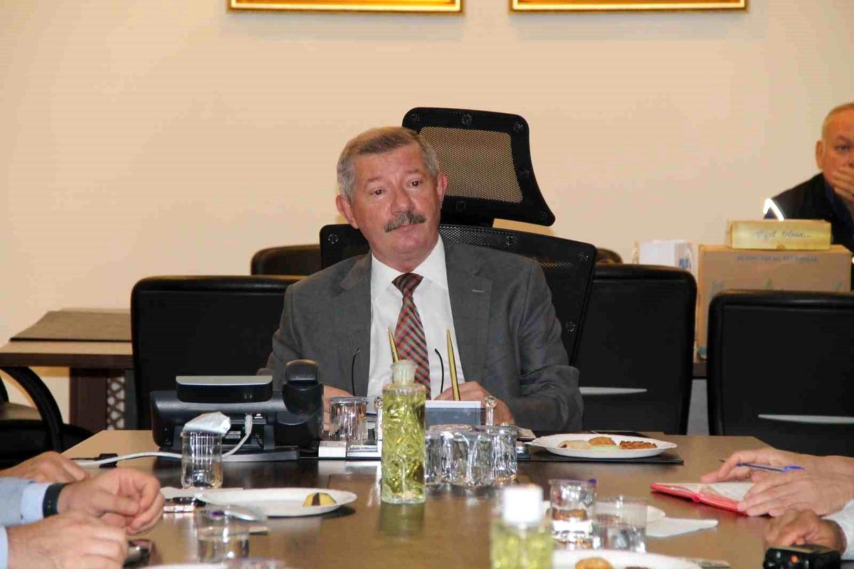 Yalova Emniyeti Toplum Destekli Polislik Şube Müdürlüğü Kent Güvenliği Danışma Kurulu Toplantısı Düzenlendi
