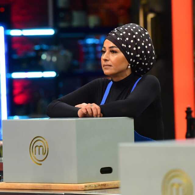 Abartılı makyajlarıyla tanınan MasterChef Esra, ilk kez doğal haliyle kamera karşısına geçti Abartılı makyajlarıyla tanınan MasterChef Esra, ilk kez doğal haliyle kamera karşısına geçti