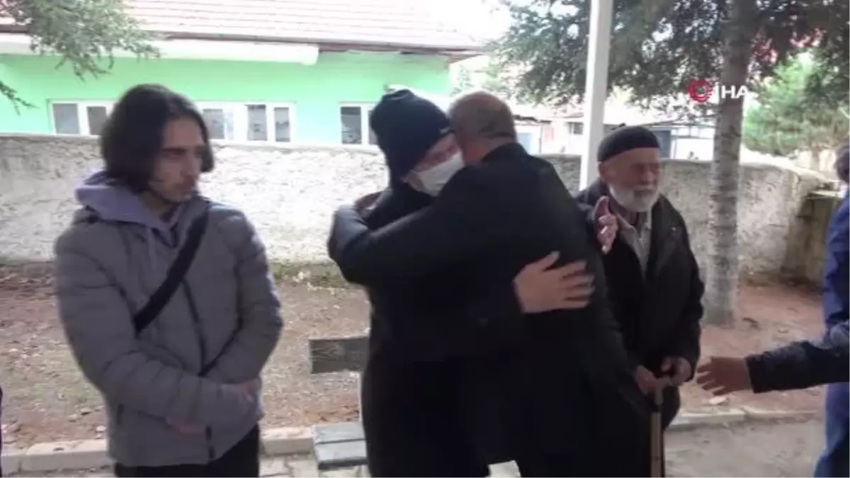 Denizli'de 3 Çocuğunun Annesini Öldüren Koca Suçlamaları Kabul Etmedi