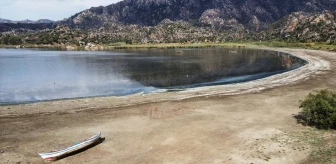 Muğla-Aydın sınırındaki Bafa Gölü kuraklıktan etkileniyor