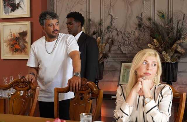 Yalı Çapkını dizisinin son bölümü kesilen sahnelerden dolayı normal saatinden erken bitti