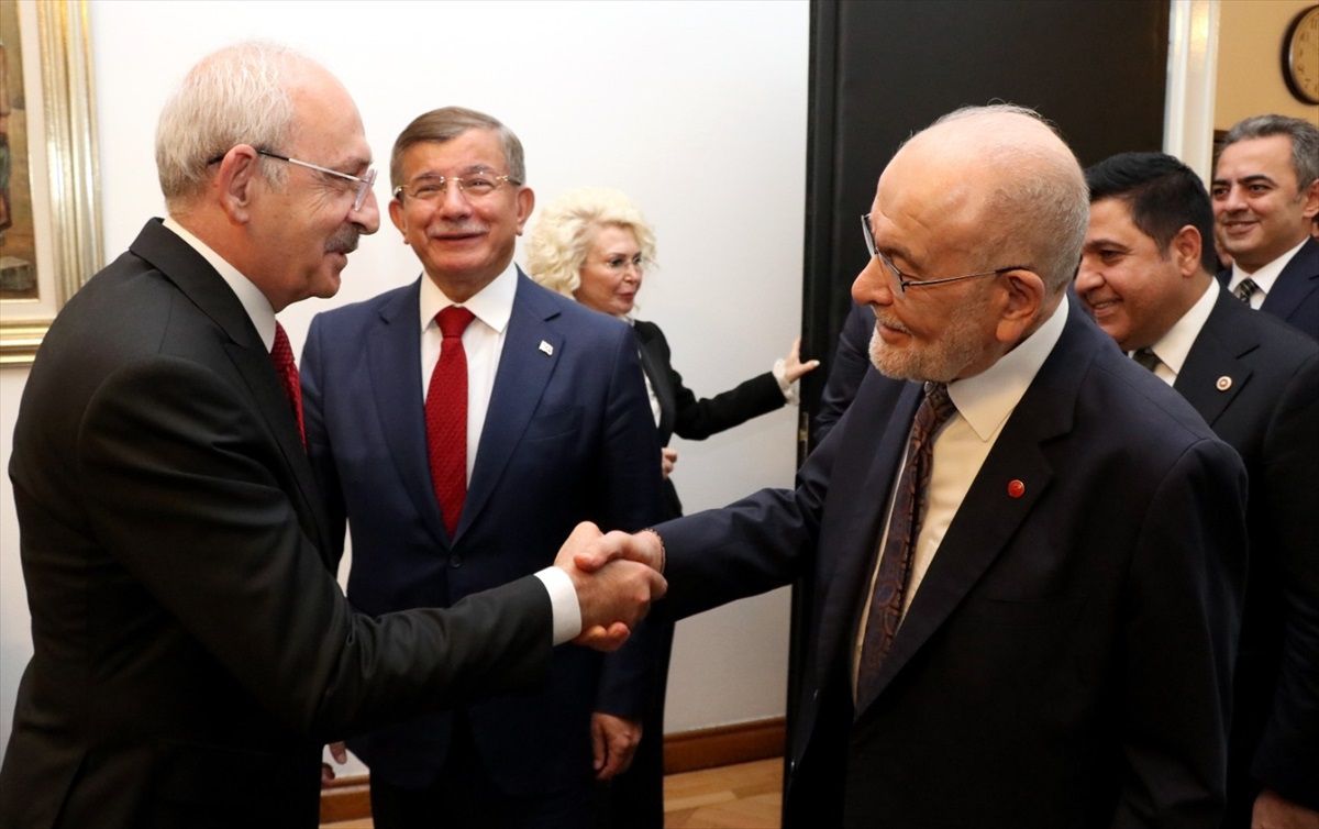 Karamollaoğlu ve Davutoğlu, Kılıçdaroğlu'nu Meclis'te ziyaret etti