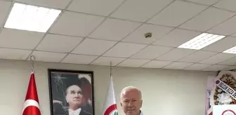 Aydın Eczacı Odası Başkanı Sefa Kararslan 6. kez güven tazeledi