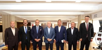 MHP Gümüşhane ve Erzurum İl Başkanları Erzurum Büyükşehir Belediye Başkanı Sekmen'i ziyaret etti