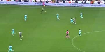 Bu sezon alev aldı! İrfan Can Kahveci'nin rakibine attığı çalım ağızları açık bıraktı