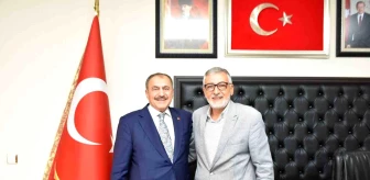 Veysel Eroğlu, İnönü Belediye Başkanı Kadir Bozkurt'u ziyaret etti