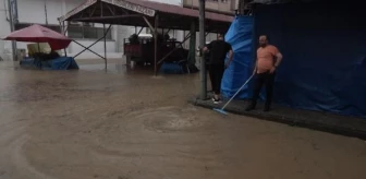 Trabzon'da Şiddetli Yağışlar Sonrası Tahliye Çalışmaları Başladı