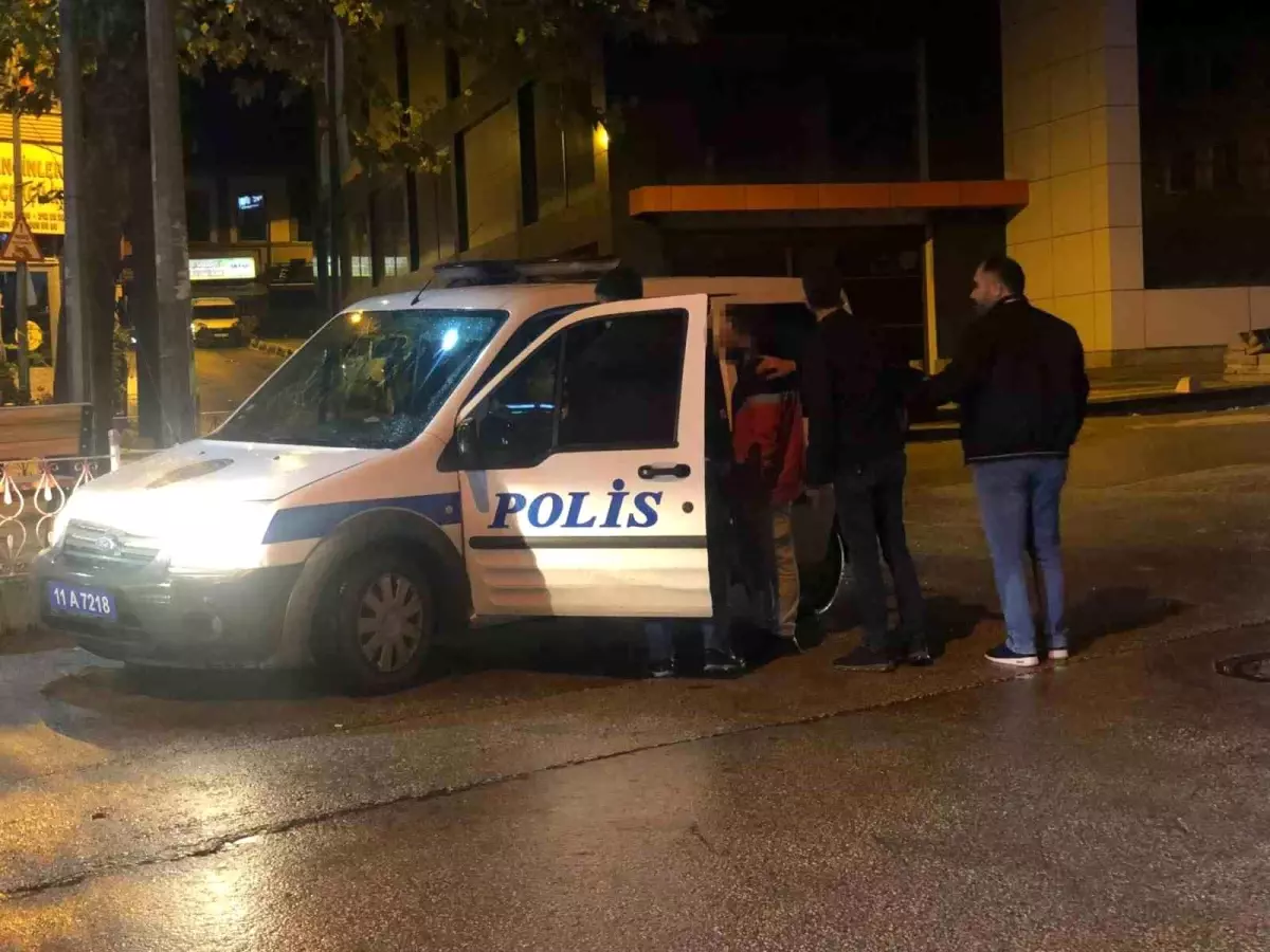 Bilecik'te 2 grup arasında yaşanan kavgada 2 kişi bıçaklandı