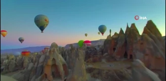 Kapadokya'da Sıcak Hava Balon Turları Yağmur Nedeniyle İptal Edildi