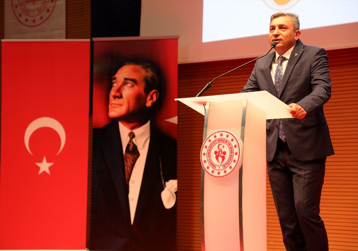 Antalya Valisi Şahin, Çocukların Spora Yönlendirilmesini İstedi