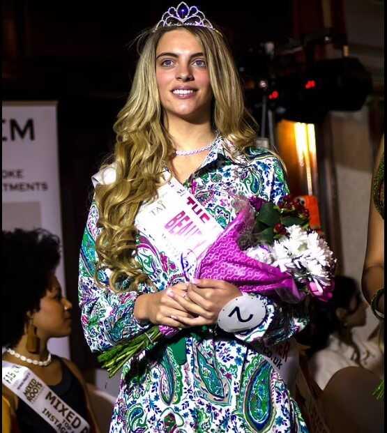 Dünya'da ilk kez Londra'da düzenlenen 'makyajsız' güzellik yarışmasını bir diş hemşiresi kazandı