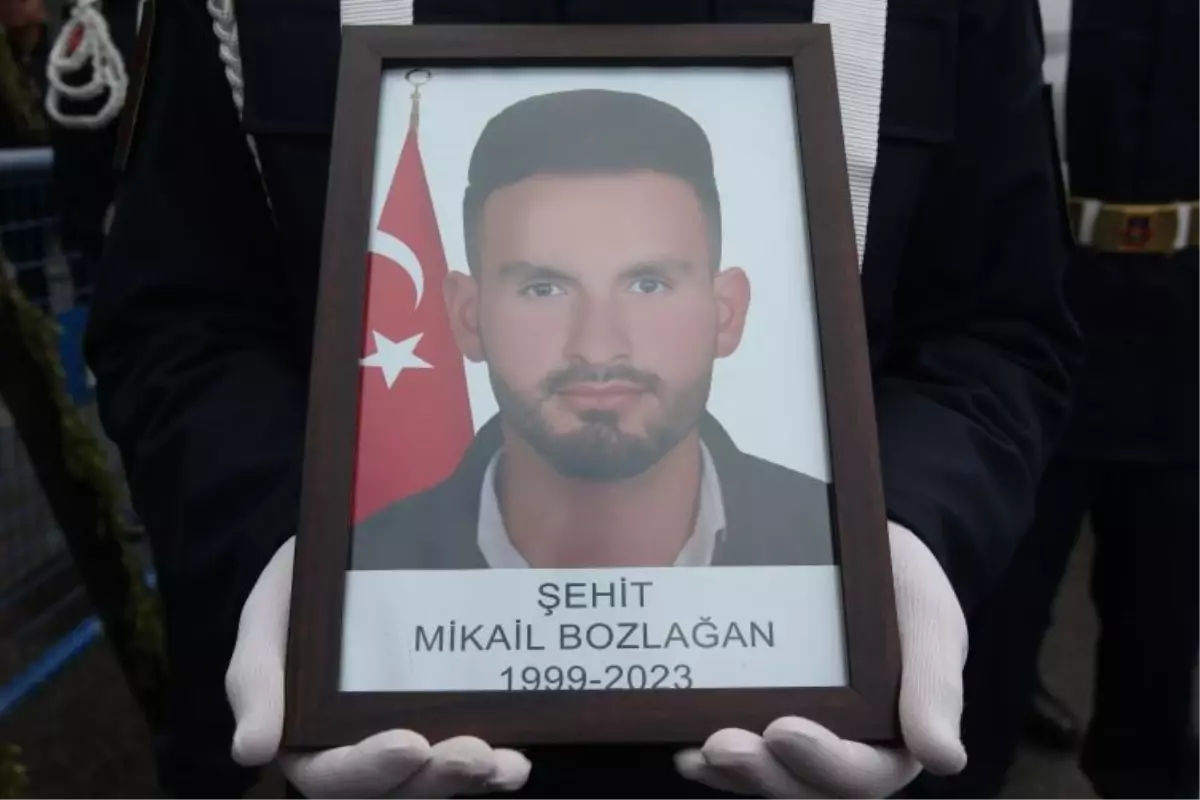 MİKAİL BOZLAĞAN KİMDİR? Şehit Veteriner Mikail Bozlağan Kaç Yaşında ...