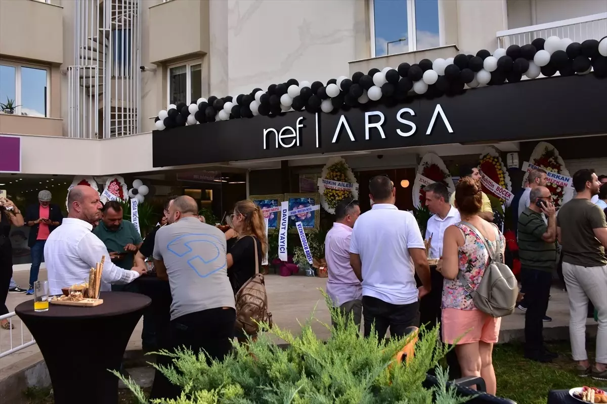 Nef Arsa, Antalya'da yeni satış ofisini açtı