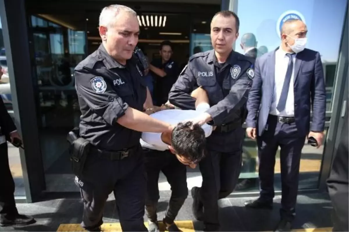 Eskişehir'de Akrabalarını Öldüren Sanıklara Müebbet Hapis Cezası