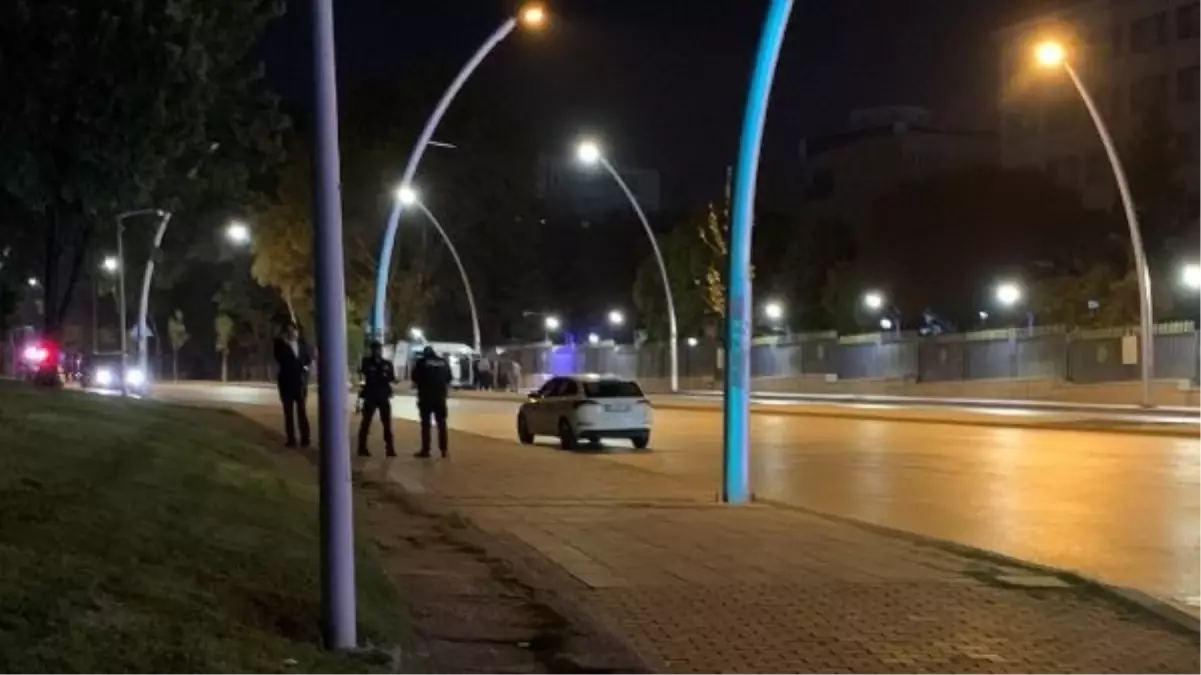 Çankaya'da sahipsiz paket paniği