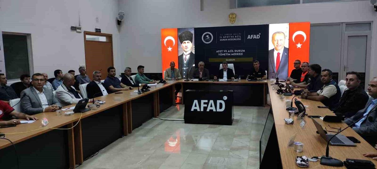 Samsun'da Sel ve Su Baskınlarına Müdahale Edildi