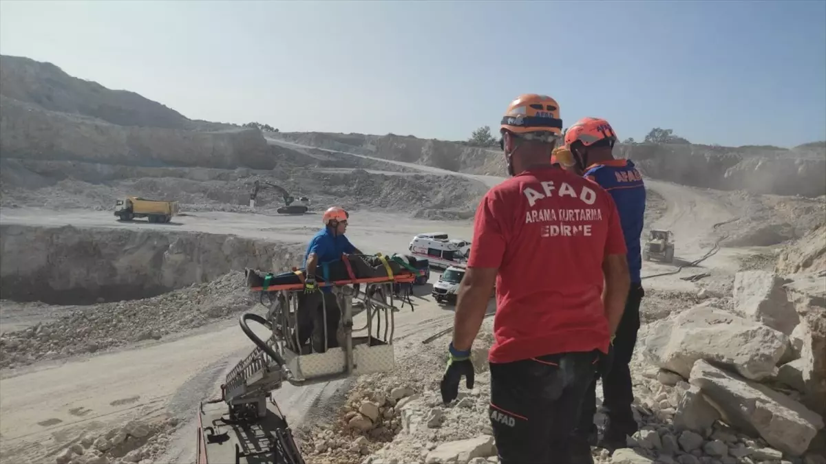 Edirne'de taş ocağında düşen yabancı uyruklu kişi AFAD tarafından kurtarıldı