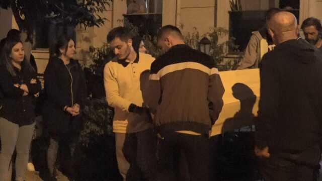 Avcılar'da bir kadın evinin banyosunda ölü olarak bulundu Avcılar'da bir kadın evinin banyosunda ölü olarak bulundu