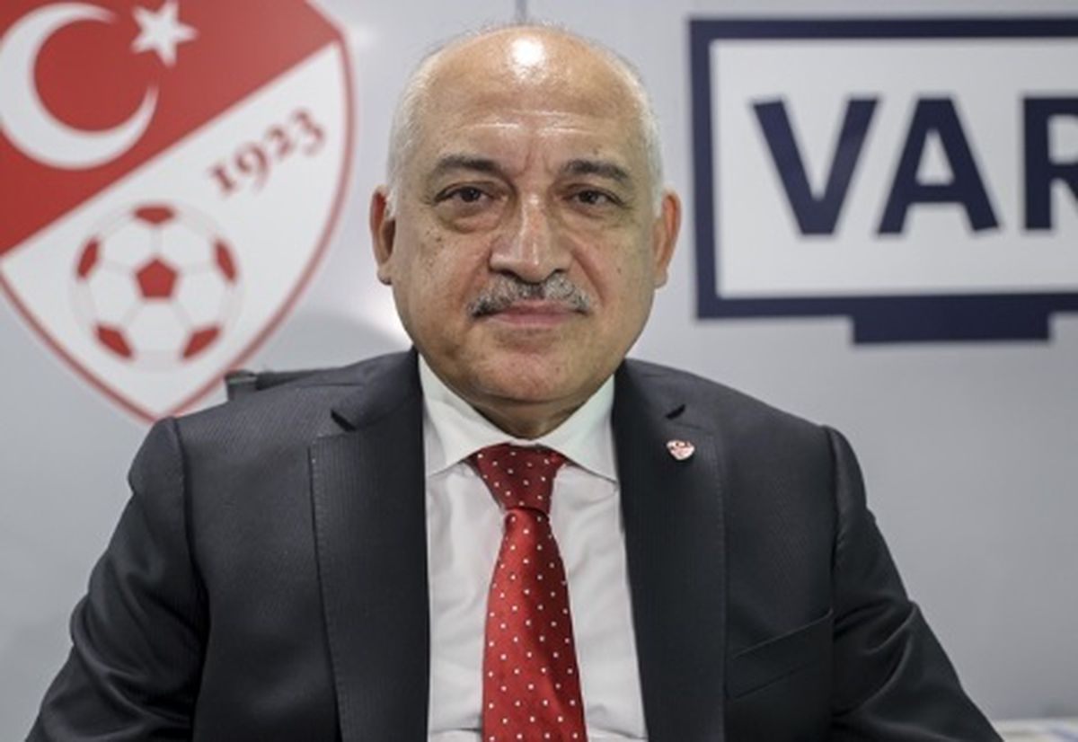 Mehmet Büyükekşi stadı neden terk etti (Beşiktaş-Lugano)?