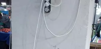 Mustafakemalpaşa'da Pazarda Çıkan Kavgada 3 Kişi Yaralandı