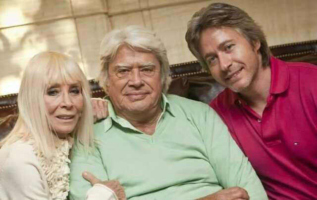 Cüneyt Arkın kimdir? Kaç yaşında ve nereli? Cüneyt Arkın hayatı ve biyografisi! Cüneyt Arkın kimdir? Kaç yaşında ve nereli? Cüneyt Arkın hayatı ve biyografisi!