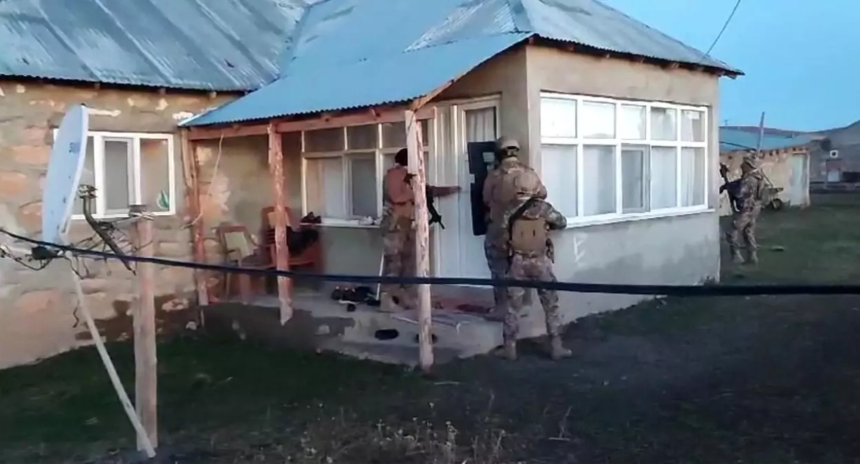 Erzurum'da Terör Operasyonu: 12 Şahıs Gözaltına Alındı