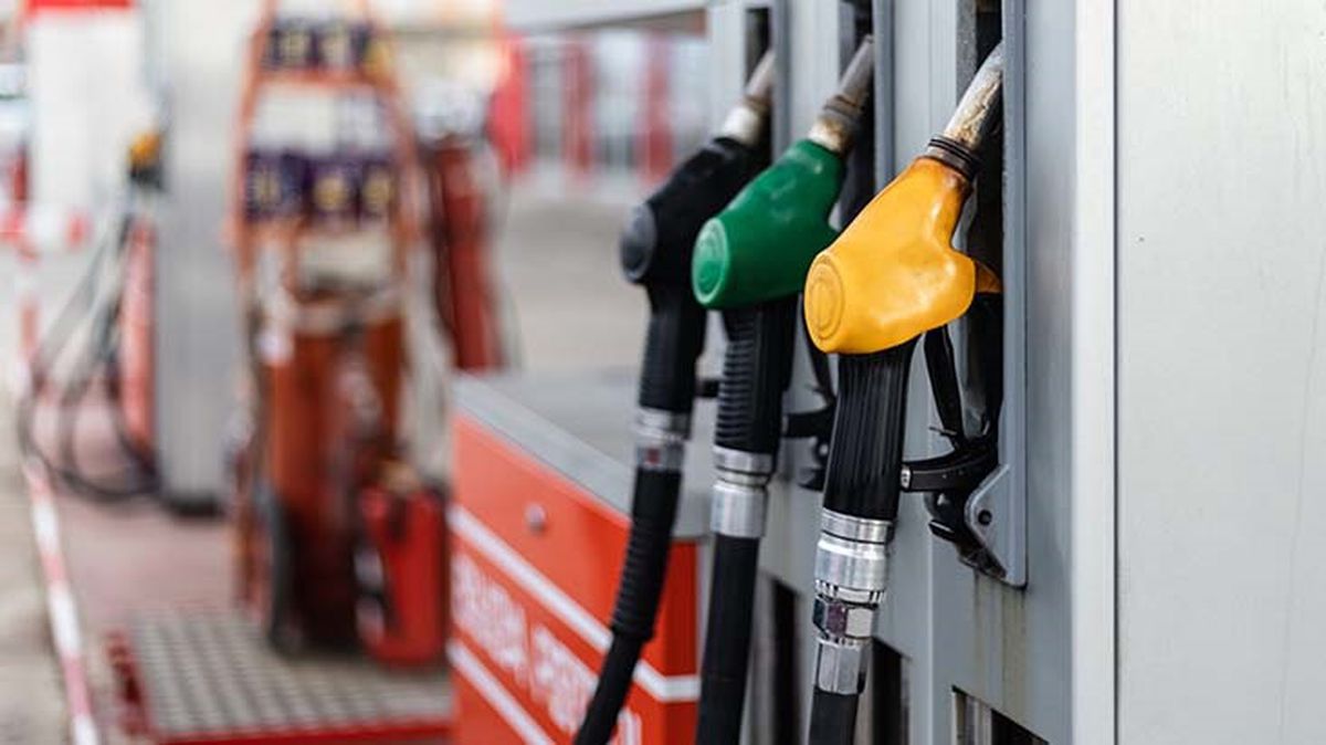 Benzinin ardından bir büyük indirim de motorine: Litresi 2 lira 92 kuruş ucuzladı