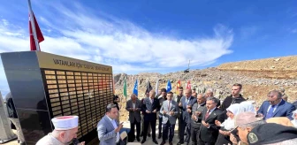 Cudi Dağı'nın zirvesine inşa edilen şehitler anıtının açılışı dualarla yapıldı