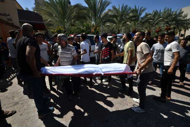 Karşı saldırıya geçen İsrail, Hamas'ı havadan vurmaya başladı